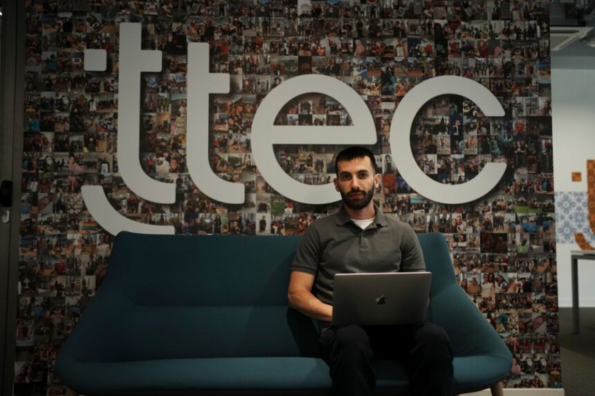 AI will shake up the call center industry, but some tasks are better left to humans