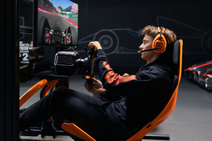 This new McLaren F1 Sim Racing PC Gear makes you feel like Norris or Piastri