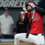 Guardians' David Fry hit the face on a 99 mph pitch during a bunt attempt: "Scary Moment"