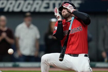 Guardians' David Fry hit the face on a 99 mph pitch during a bunt attempt: "Scary Moment"