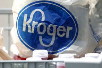 The latest addition to Dostash? Thousands of Kroger Grocers