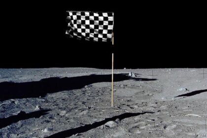 See the fast finish line in the US and China for the return race