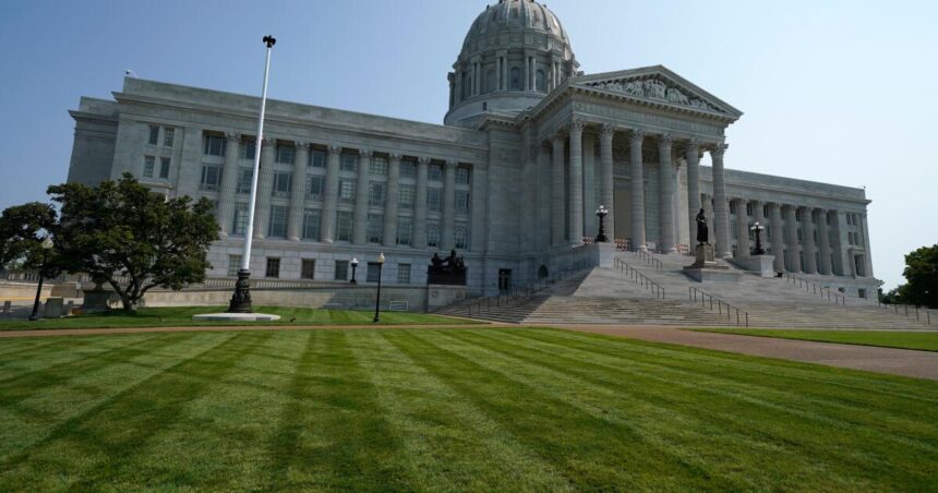 Missouri Governor is a Trump-backed GOP gerrymander signed the law on the map