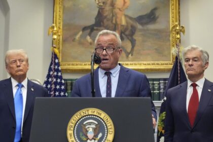 Trump blames Tylenol for autism, discourages experts