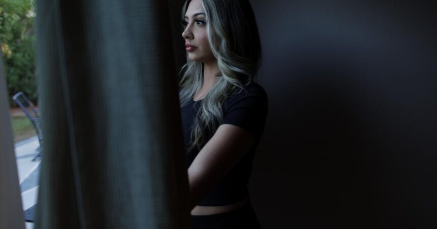 They met at the festival. He was a sheriff's deputy -- and her lawsuit alleges