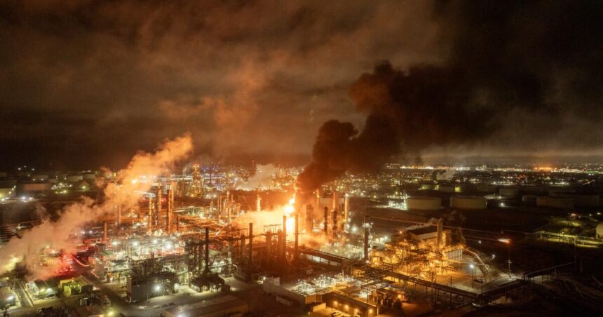 Chevron's El Segundo refinery has a history of safety and environmental violations