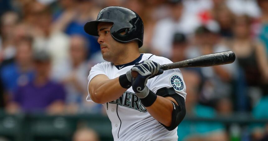Former Yankees and Mariners slugger Jesus Montero dies at age 35 in motorcycle accident