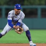 Dodgers dugout: Looking back at Game 2 vs. Phillies