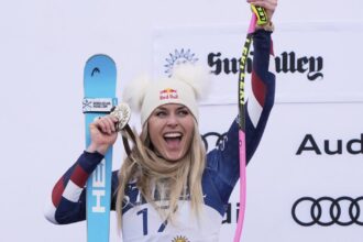 'I'm at peace' Lindsey Vonn says her return to the Olympics is driven by her love of skiing