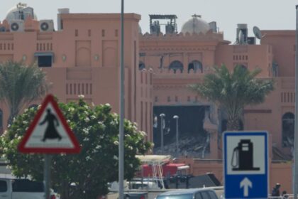 Trump signs executive order vowing to protect Qatar after Israel's strike