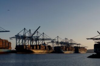 Shipping fights carbon charge and threat of US tariffs