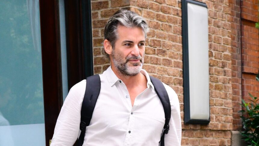 How old is Jim Curtis? How old is Jennifer Aniston's boyfriend?