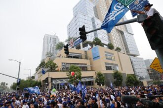Thousands of fans gather for Los Angeles Dodgers victory parade