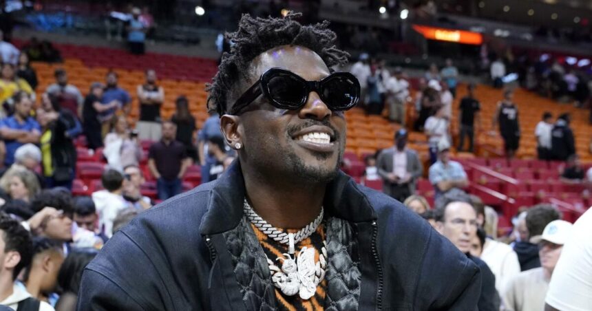 Antonio Brown arrested in Dubai, charged with attempted murder in Miami