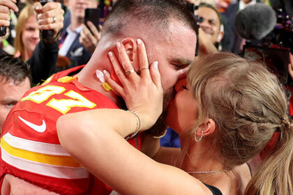 Taylor Swift Travis Kelce