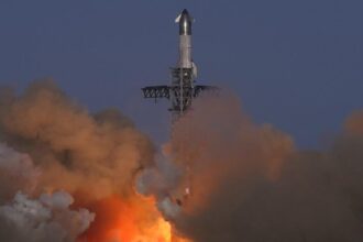 SpaceX is eyeing a potential record IPO What's behind the hype