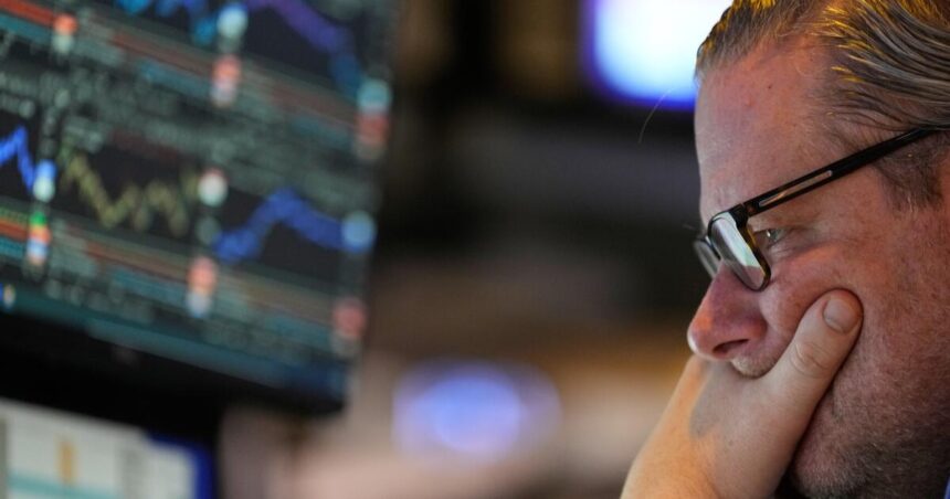 Stock prices rise in response to Fed interest rate cuts, raising expectations for further interest rate cuts