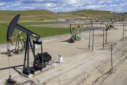 4,000 gallons of oil and contaminated sewage spill in Monterey County